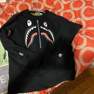 BAPE SWEATSHIRT